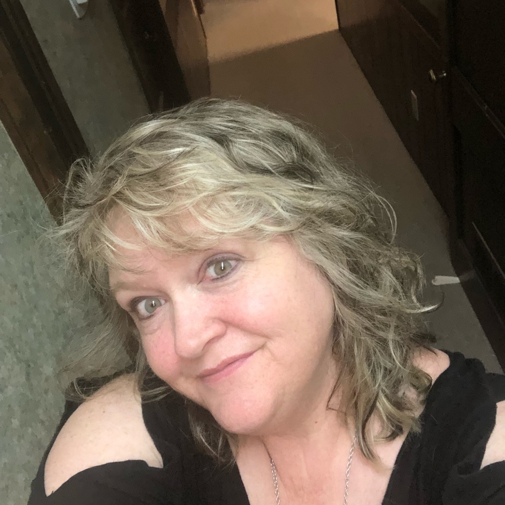 Meet your Posher, Shannon